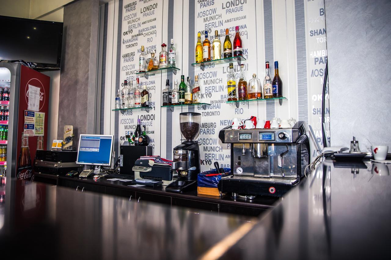 Hotel Seven Kolozsvár Kültér fotó