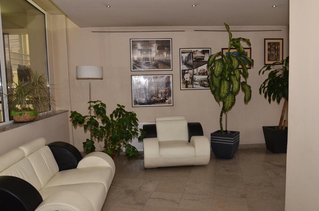 Hotel Seven Kolozsvár Kültér fotó