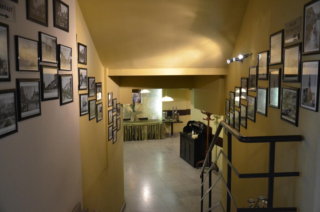 Hotel Seven Kolozsvár Kültér fotó